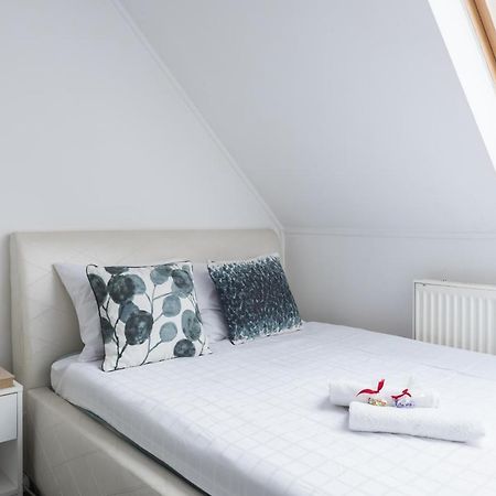 Fitness Hostel Premium Vratislav Exteriér fotografie