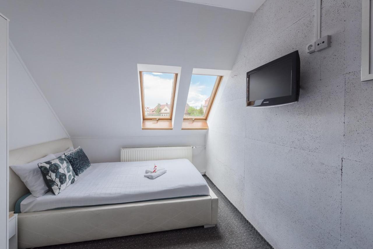 Fitness Hostel Premium Vratislav Exteriér fotografie