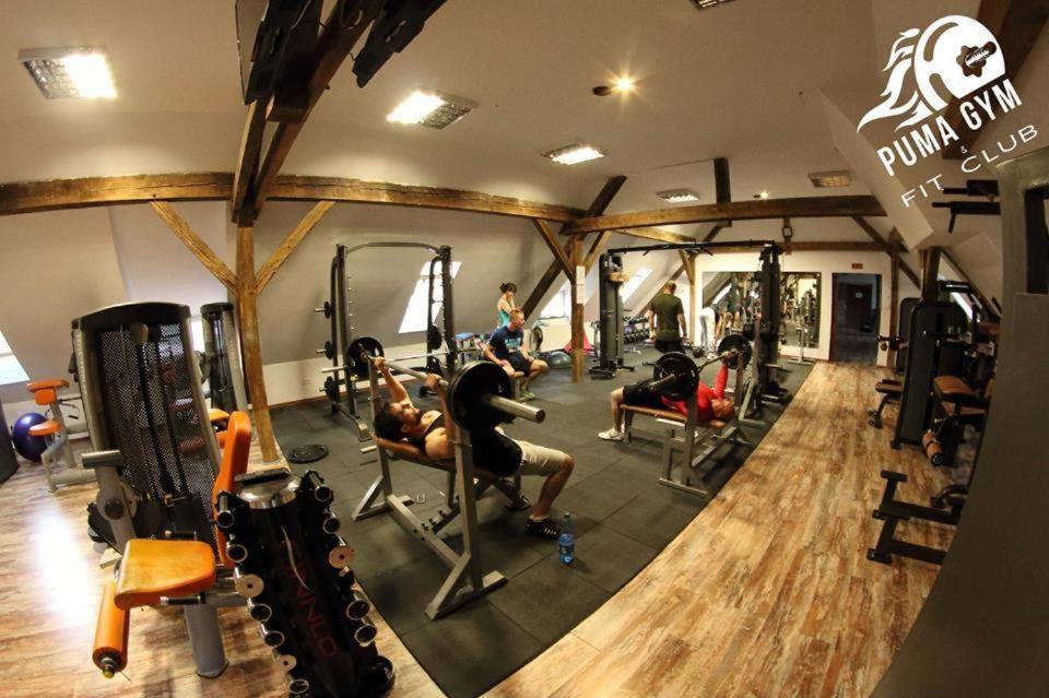 Fitness Hostel Premium Vratislav Exteriér fotografie