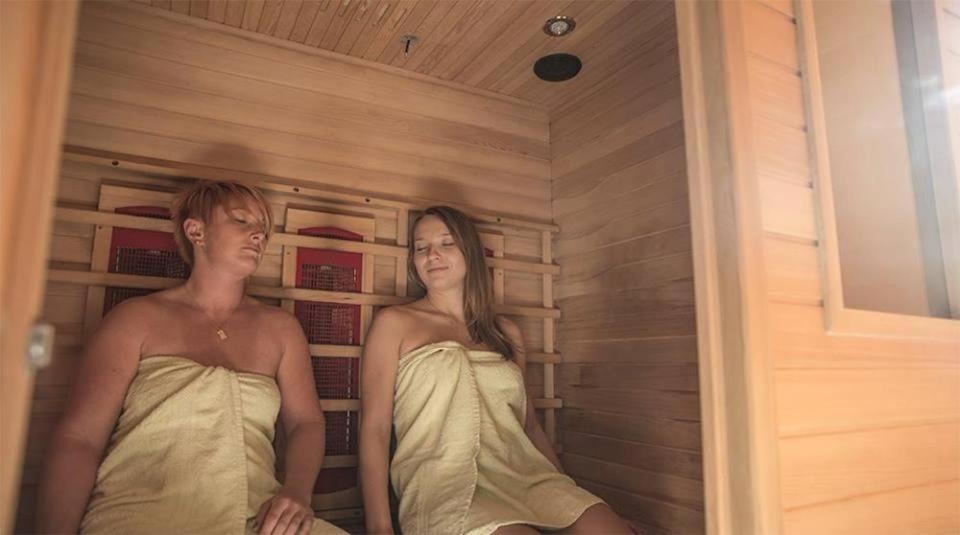 Fitness Hostel Premium Vratislav Exteriér fotografie